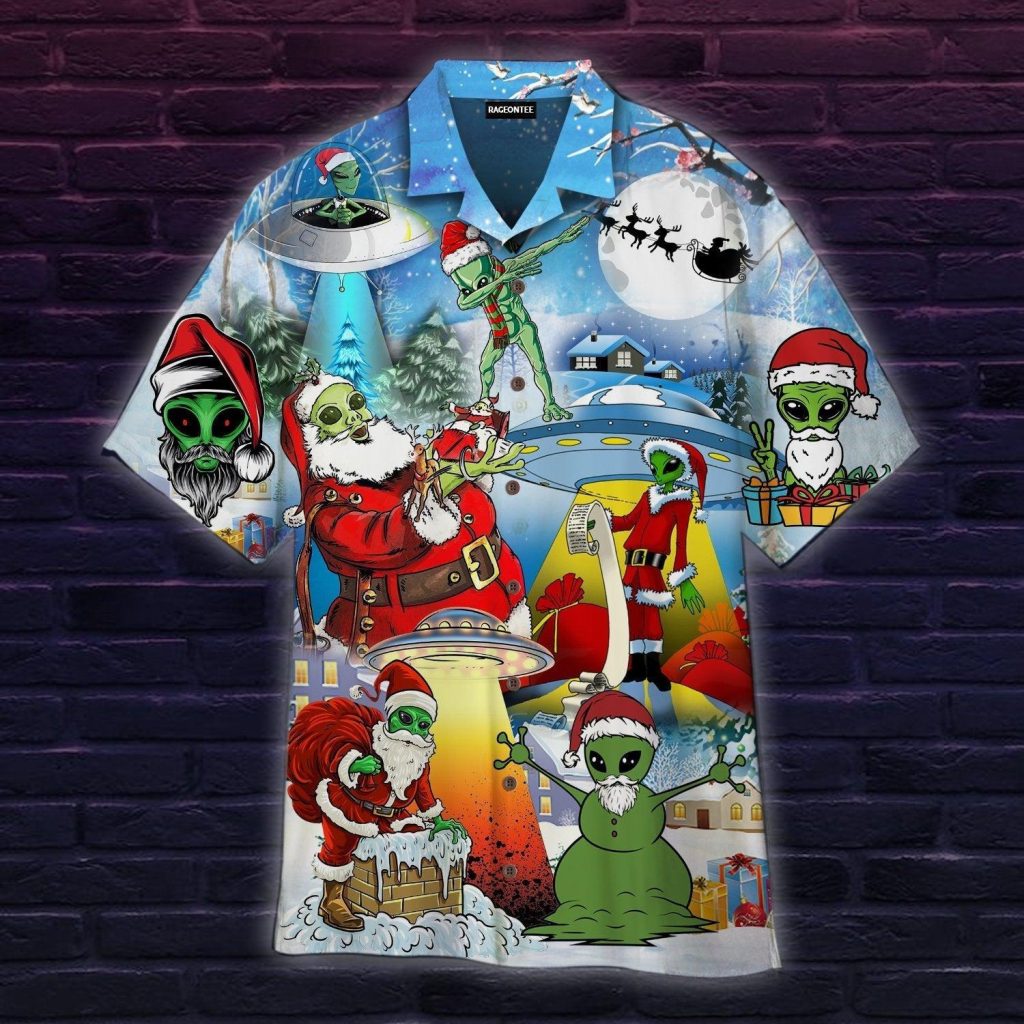 Alien And Santa Claus At Christmas Hawaiian Shirt | For Men & Women | WT1209